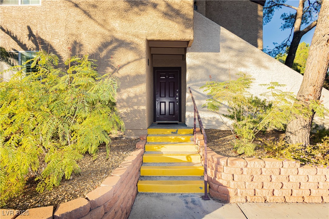9325 West Desert Inn Road, Unit 127 Las Vegas, NV 89117 - Photo 29 of 30 Gallery Image 29
