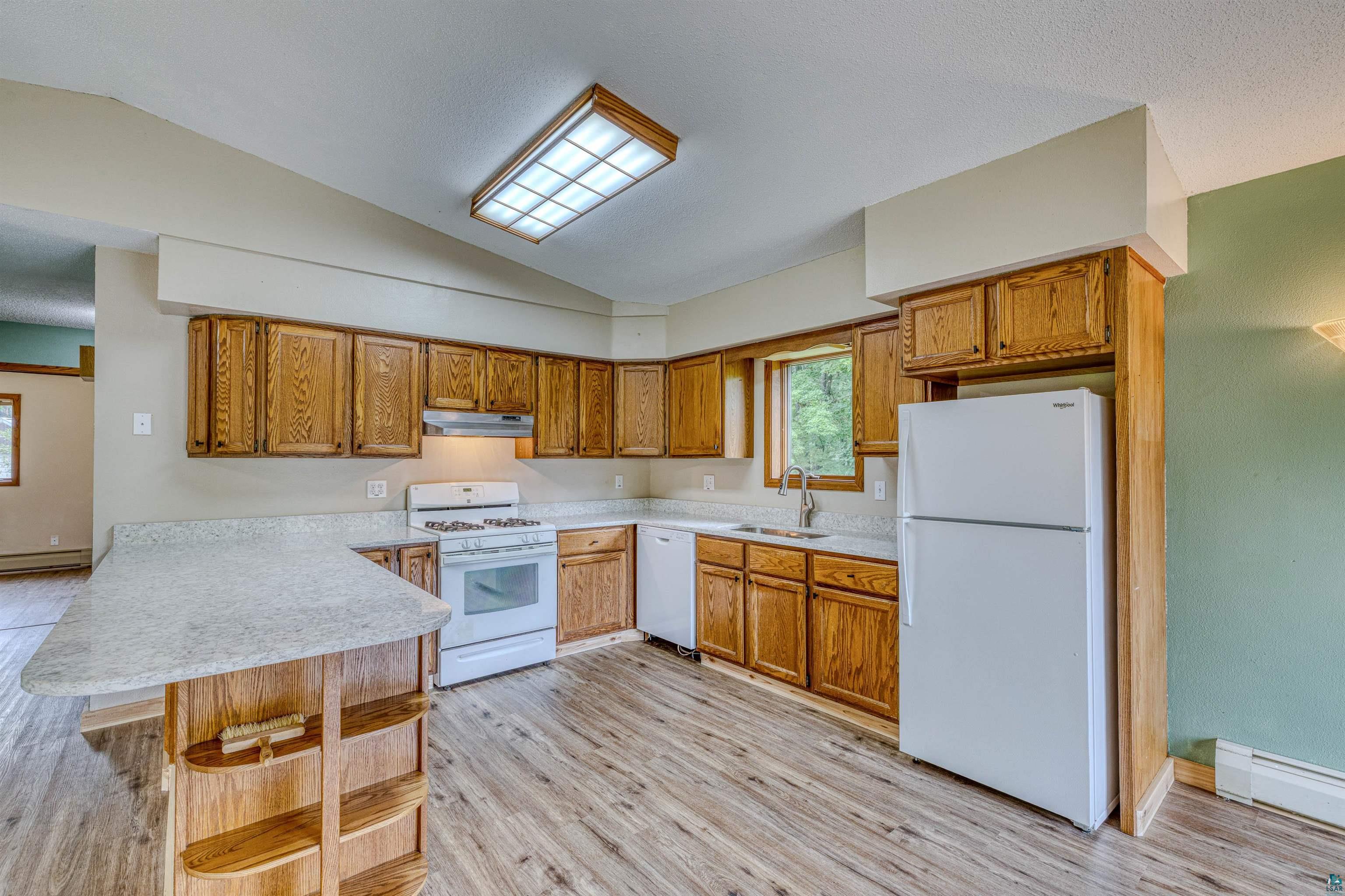 2084 East Foxboro Chaffey Road Foxboro, WI 54836 - Photo 3 of 54