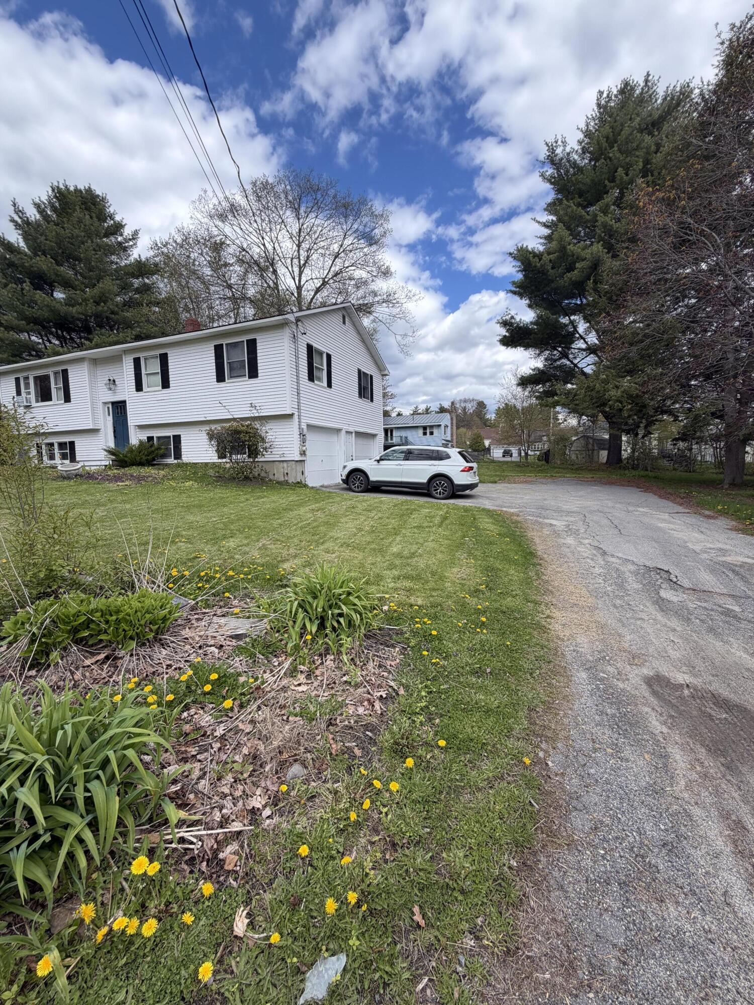 25 Clearview Avenue Waterville, ME 04901 - Photo 2 of 45 IMG_0738