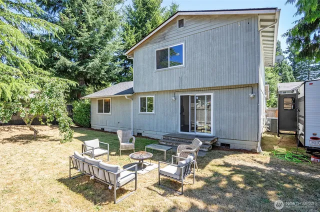a view of yard from deck