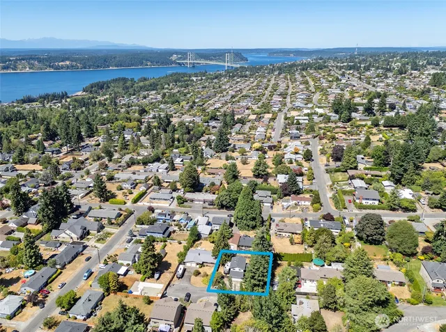 $595,000 | 7715 24th Street West, University Place, WA 98466