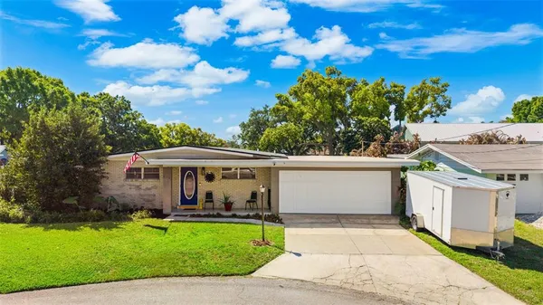 $250,000 | 936 Ave T Southeast, Winter Haven, FL 33880