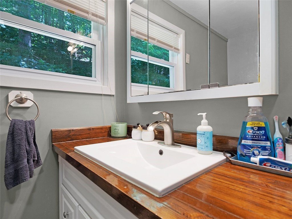 4246 East Williamson Road Marion, NY 14505 - Photo 20 of 38