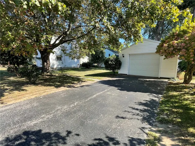 $2,000 | 77 Aragon Avenue, Irondequoit, NY 14622