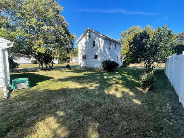 $2,000 | 77 Aragon Avenue, Irondequoit, NY 14622