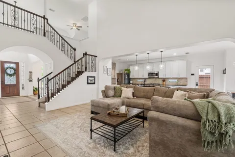 $539,000 | 19015 Rustling Ridge Drive, Tomball, TX 77377