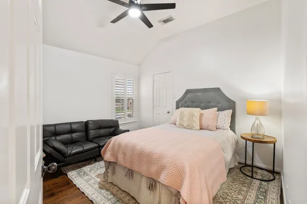 $524,000 | 19015 Rustling Ridge Drive, Tomball, TX 77377