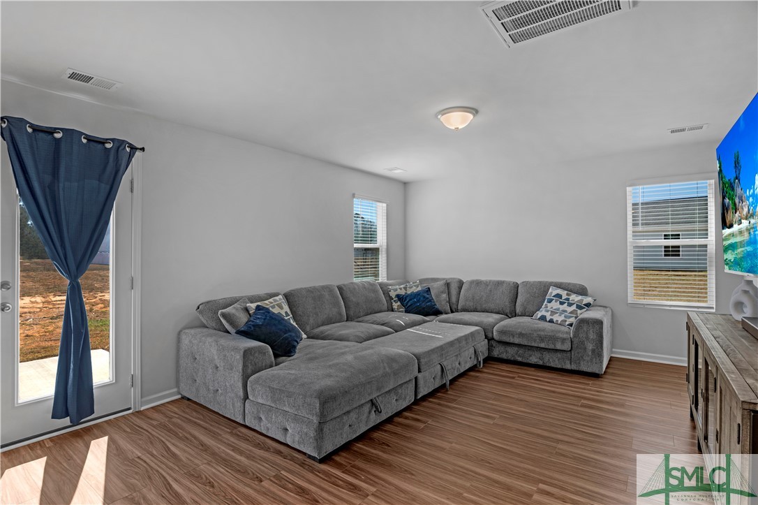 1088 Wilkins Road Midway, GA 31320 - Photo 4 of 29 Gallery Image 4