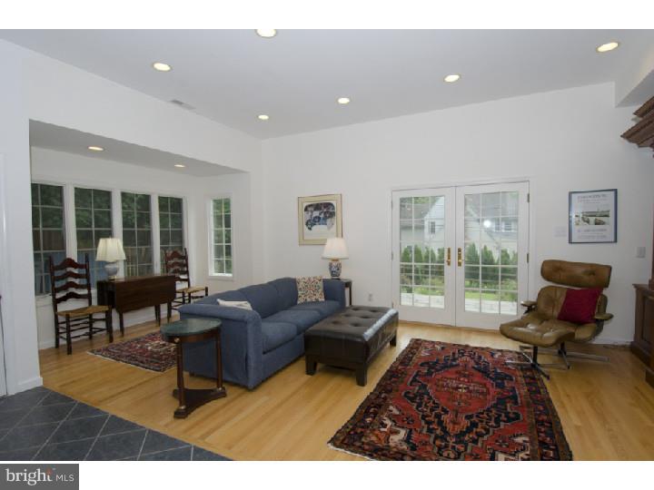 22 Briar Road Wayne, PA 19087 - Photo 11 of 25 Family Room