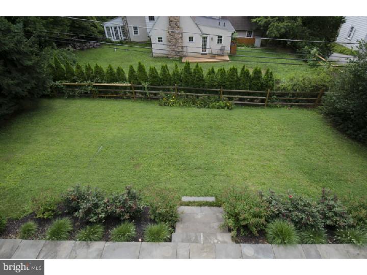 22 Briar Road Wayne, PA 19087 - Photo 13 of 25 View
