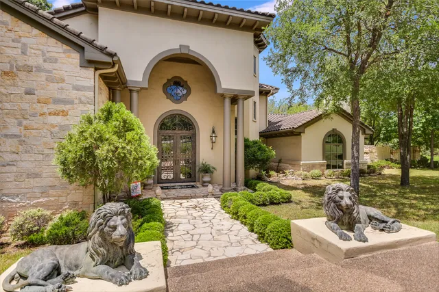 $2,450,000 | 8611 Young Lane, Austin, TX 78737
