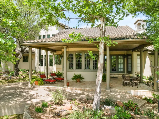 $2,450,000 | 8611 Young Lane, Austin, TX 78737
