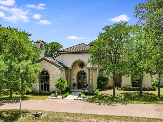 $2,450,000 | 8611 Young Lane, Austin, TX 78737