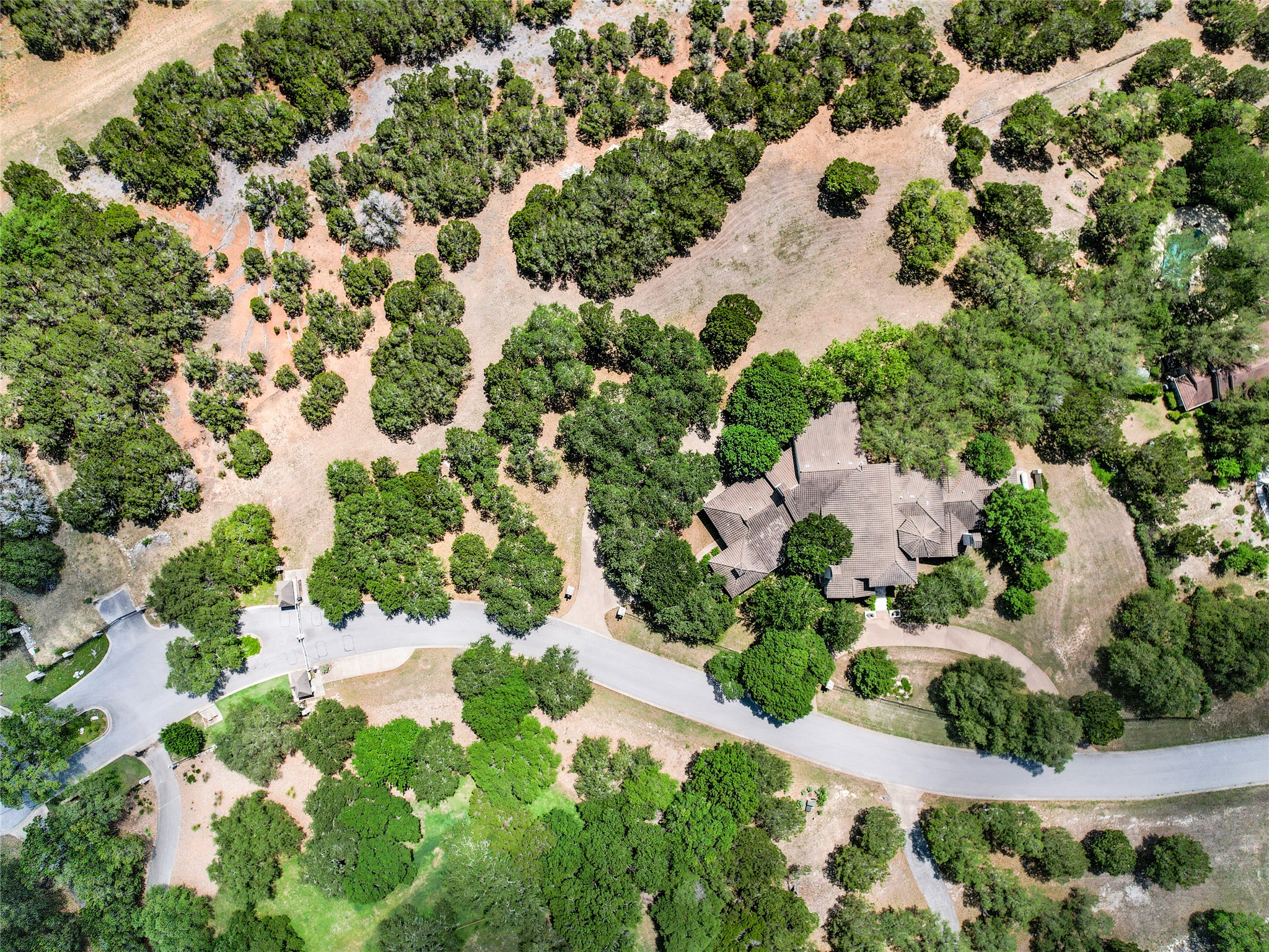 8611 Young Lane Austin, TX 78737 - Photo 5 of 40