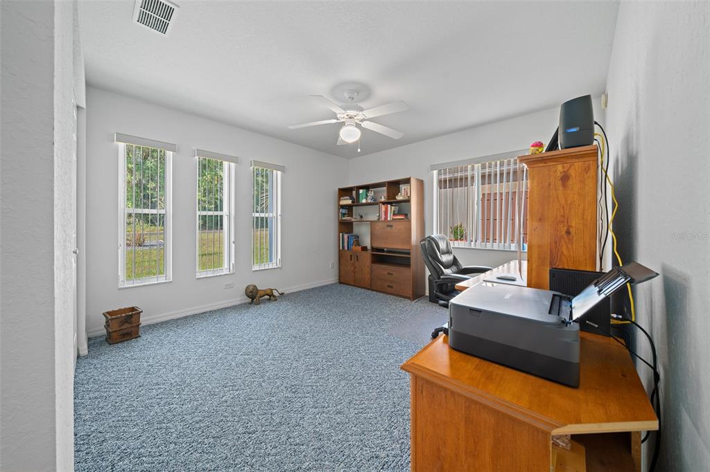 13027 Northeast 7th Loop Silver Springs, FL 34488 - Photo 15 of 55