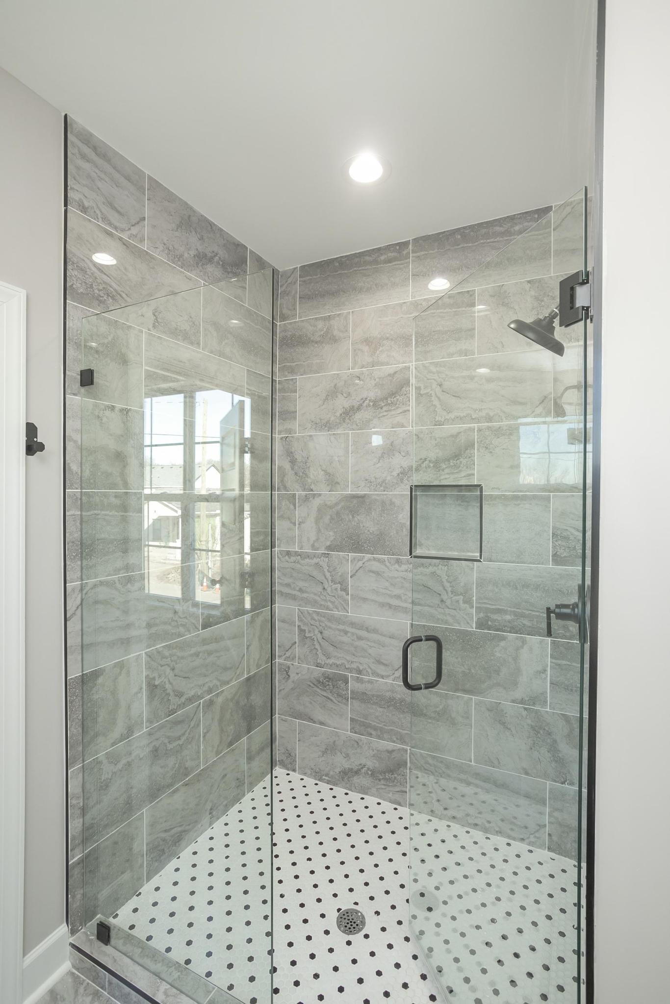 4325 Old Goins Road Nashville, TN 37211 - Photo 16 of 22 a bathroom with a shower