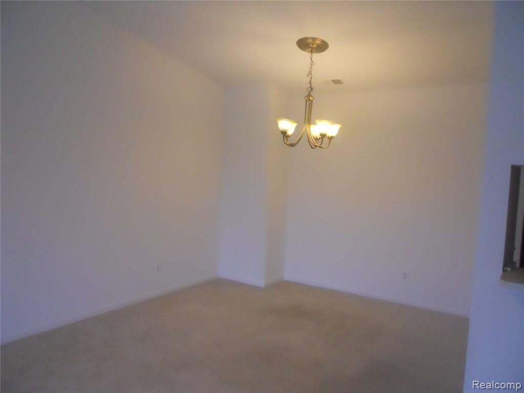 20644 Dunham Road, Unit 32 Clinton Township, MI 48038 - Photo 17 of 18