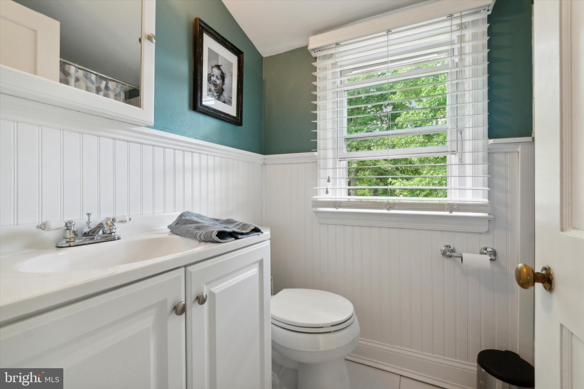 481 Harwicke Road Springfield, PA 19064 - Photo 18 of 25 Hall Bathroom