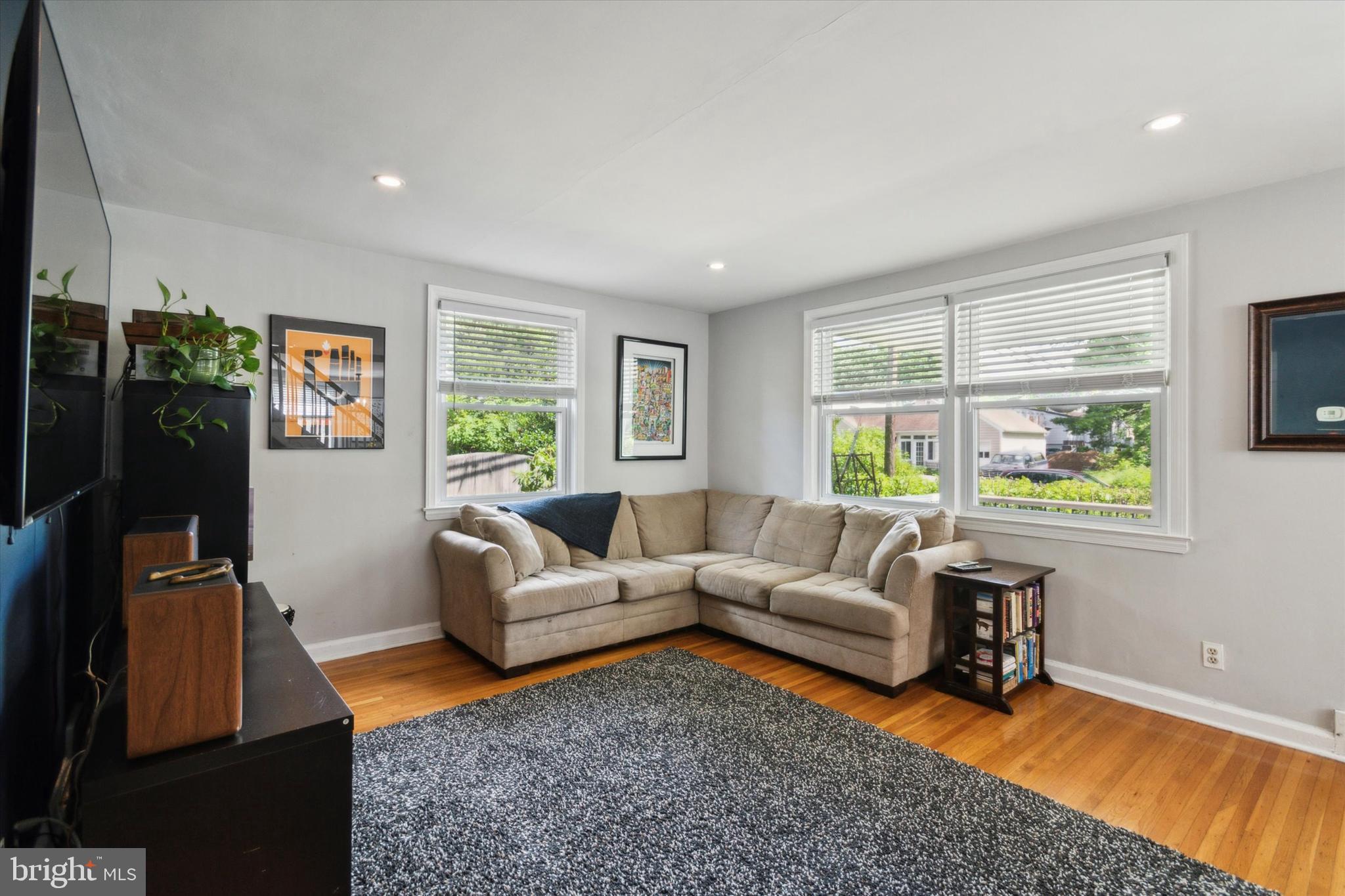 481 Harwicke Road Springfield, PA 19064 - Photo 6 of 25
