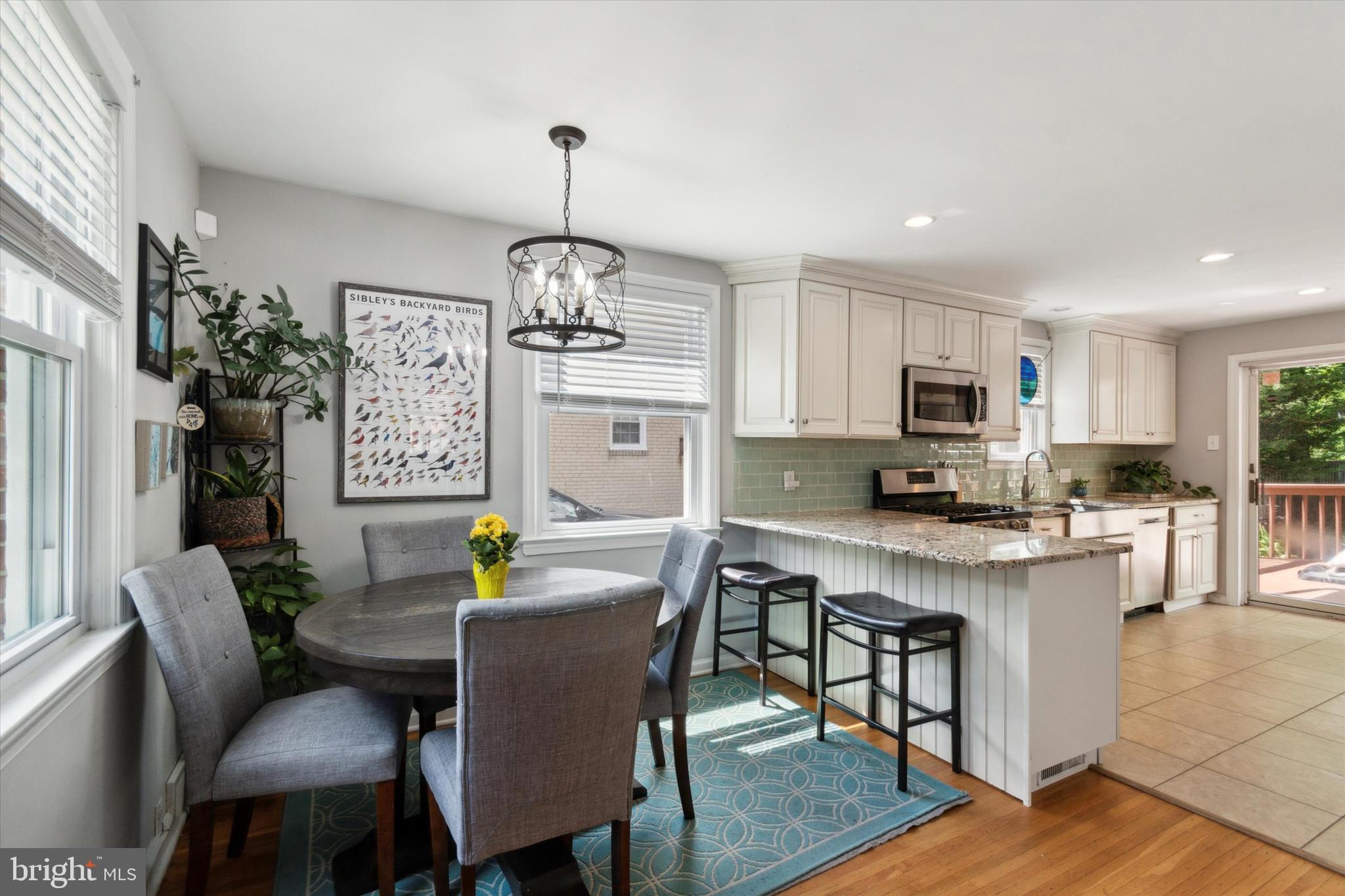 481 Harwicke Road Springfield, PA 19064 - Photo 7 of 25 Open dining/kitchen