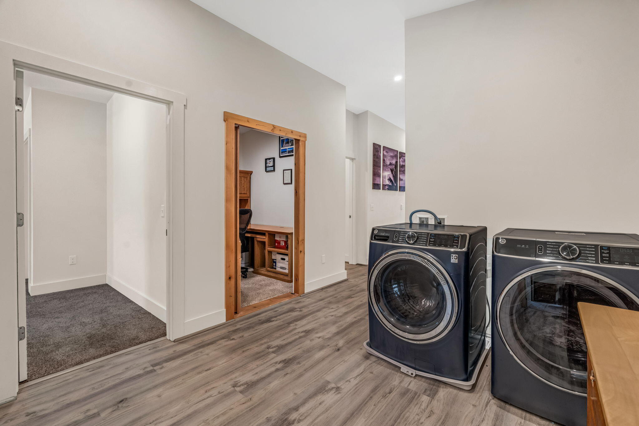 156 Congress Street Belfast, ME 04915 - Photo 54 of 71 2nd Fl Laundry
