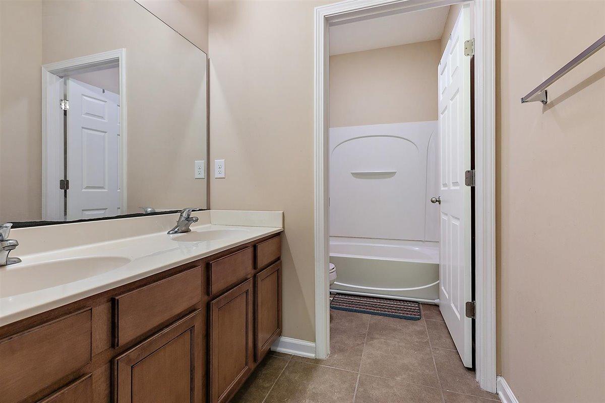 25 Puritan Road Ponte Vedra, FL 32081 - Photo 19 of 34 19-Bathroom