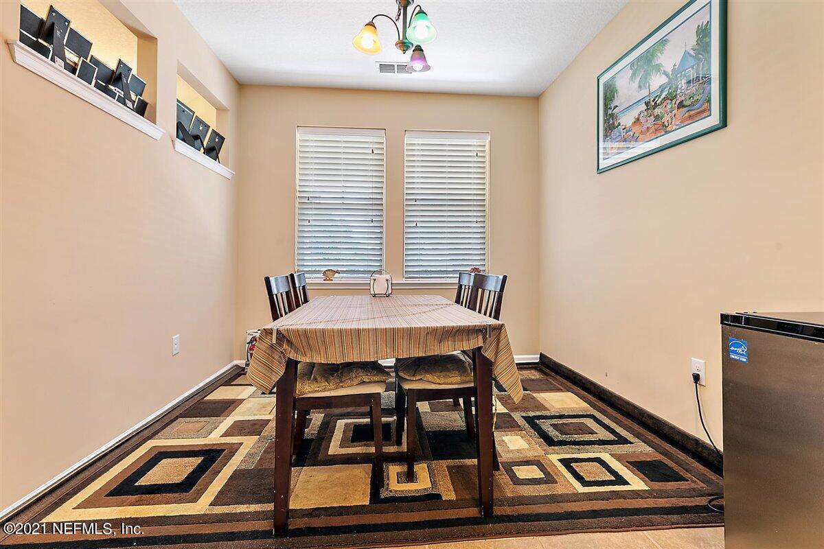 25 Puritan Road Ponte Vedra, FL 32081 - Photo 6 of 34 06-Breakfast Room