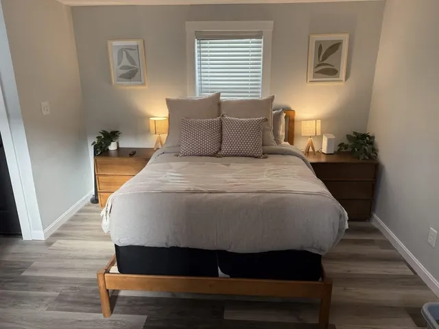 $1,800 | 19 Auburn Avenue, Unit 2, Hampton, NH 03842