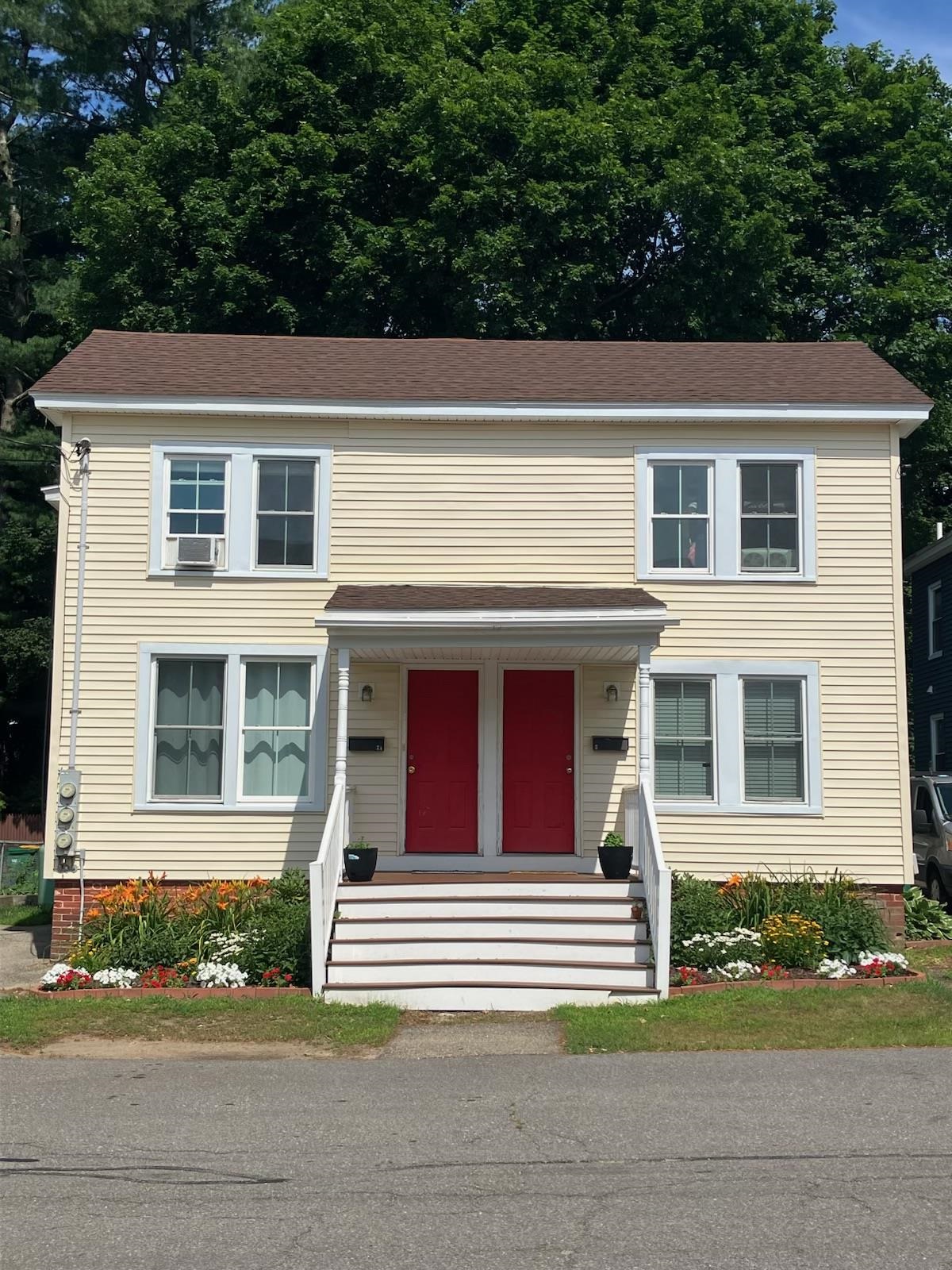7 Gagne Street Rochester, NH 03867 - Photo 3 of 43