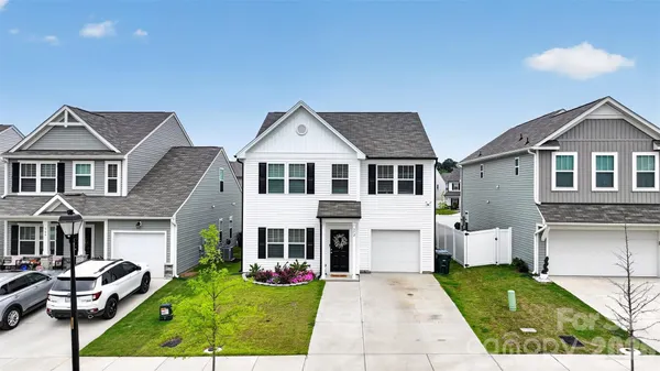 $365,000 | 372 Bluebonnet Drive, Unit 87, Salisbury, NC 28146