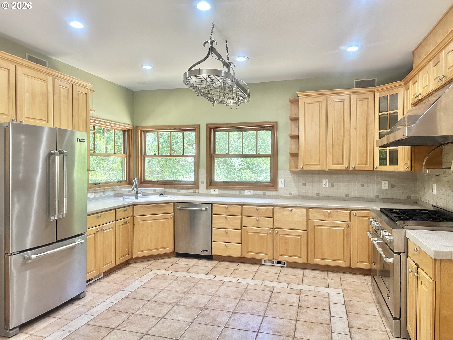 48000 East Larch Mountain Road Corbett, OR 97019 - Photo 6 of 47