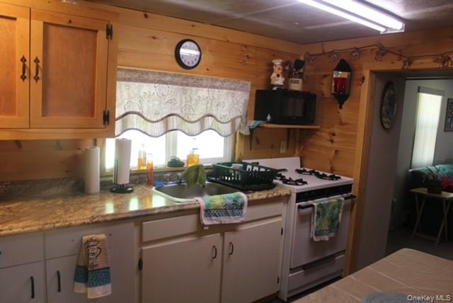 553 Friedenstein Road Roscoe, NY 12776 - Photo 24 of 25