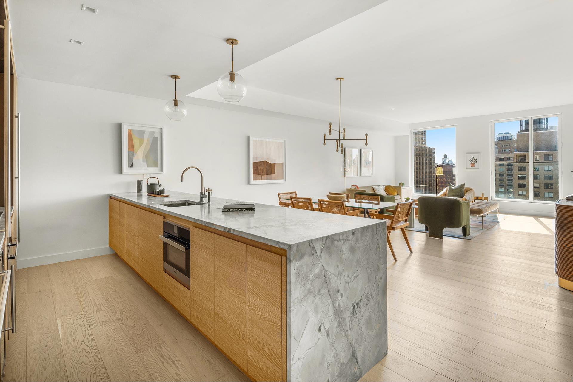 215 West 28th Street, Unit 17C Manhattan, NY 10001 - Photo 7 of 37