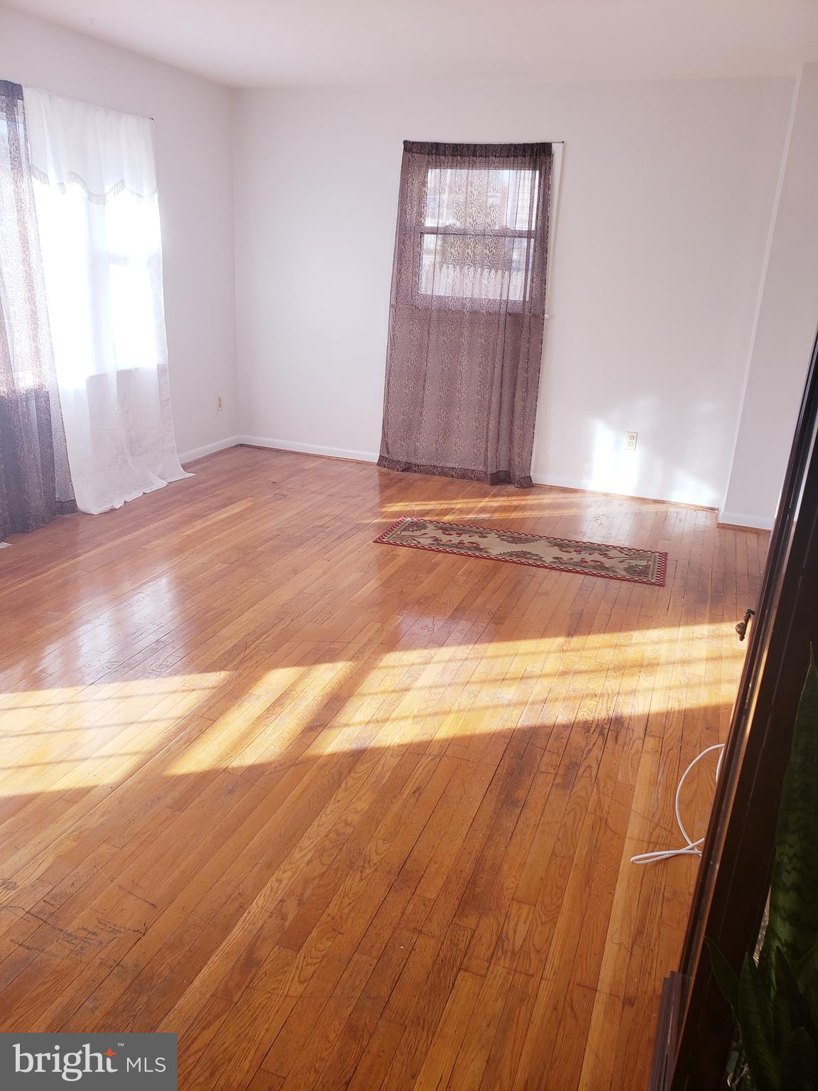 7201 Riggs Road Hyattsville, MD 20783 - Photo 8 of 11 living room