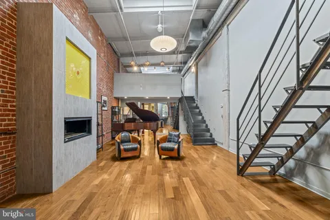 $775,000 | 1234-00 Hamilton Street, Unit 105, Philadelphia, PA 19123