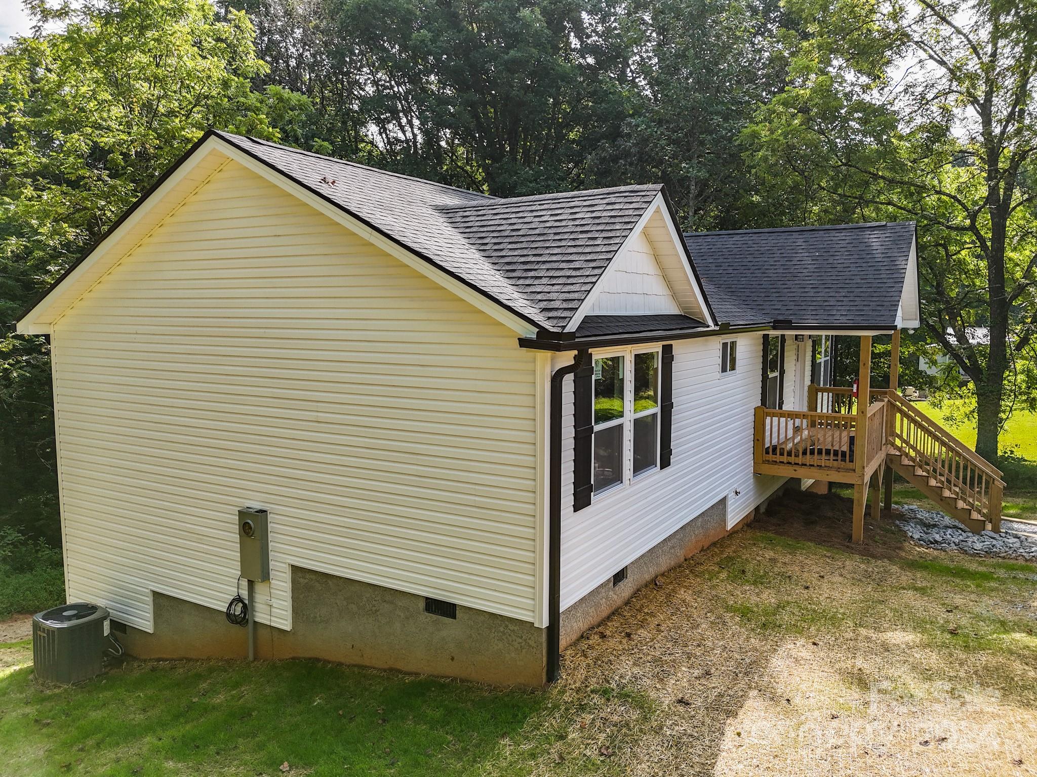 15 Chinquapin Road Brevard, NC 28712 - Photo 40 of 47 Gallery Image 40