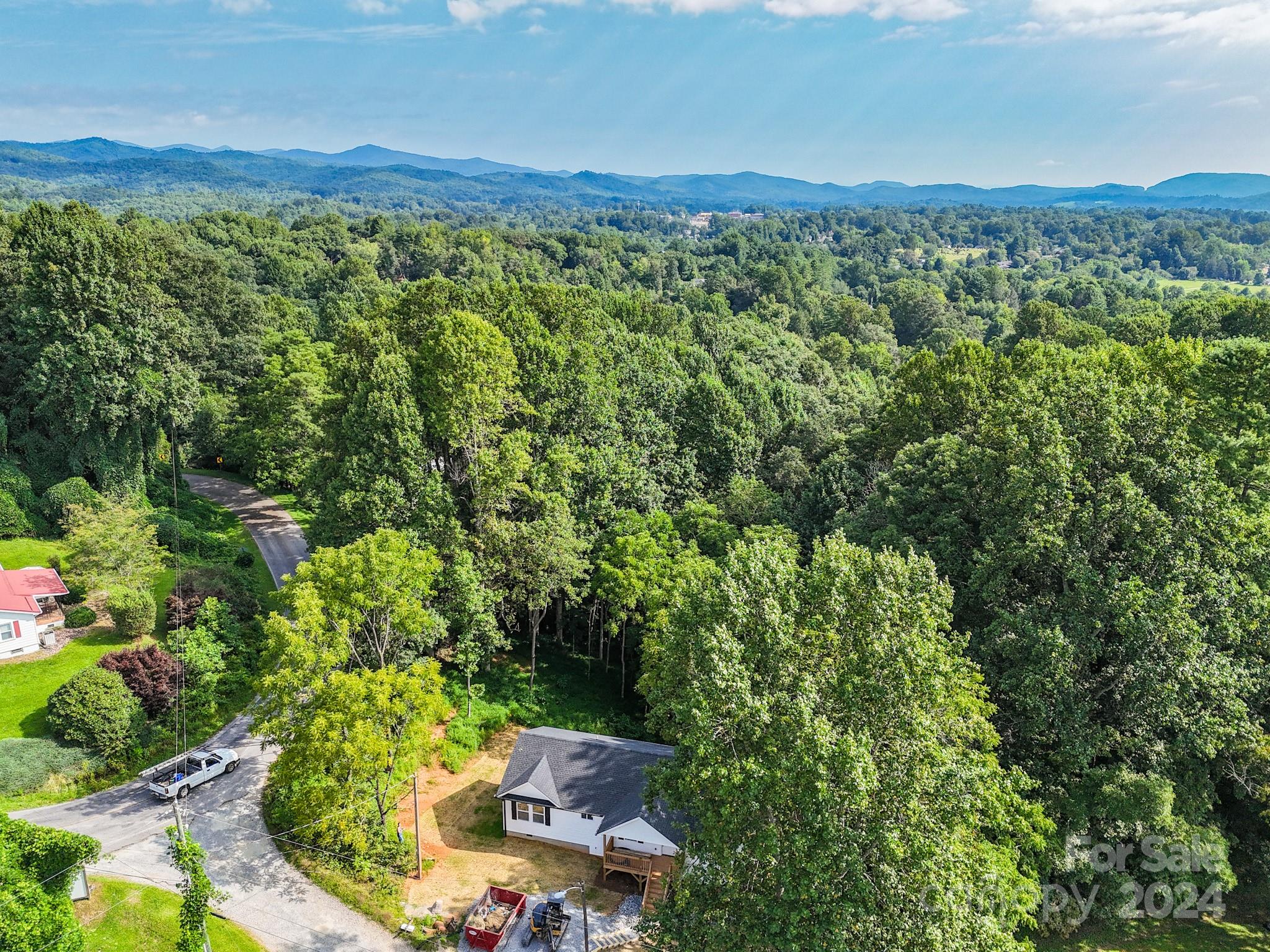 15 Chinquapin Road Brevard, NC 28712 - Photo 42 of 47 Gallery Image 42