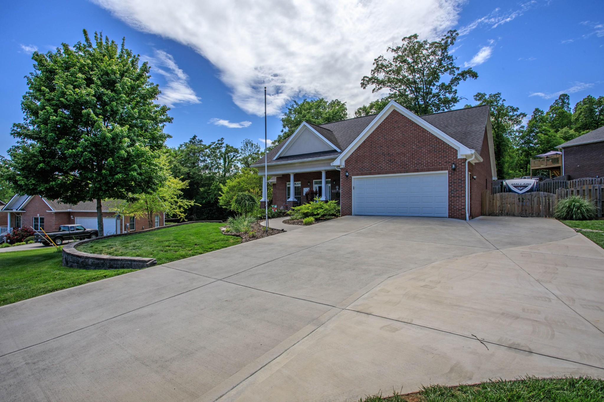 106 Rutherford Court Clinton, TN 37716 - Photo 4 of 40 Gallery Image 4