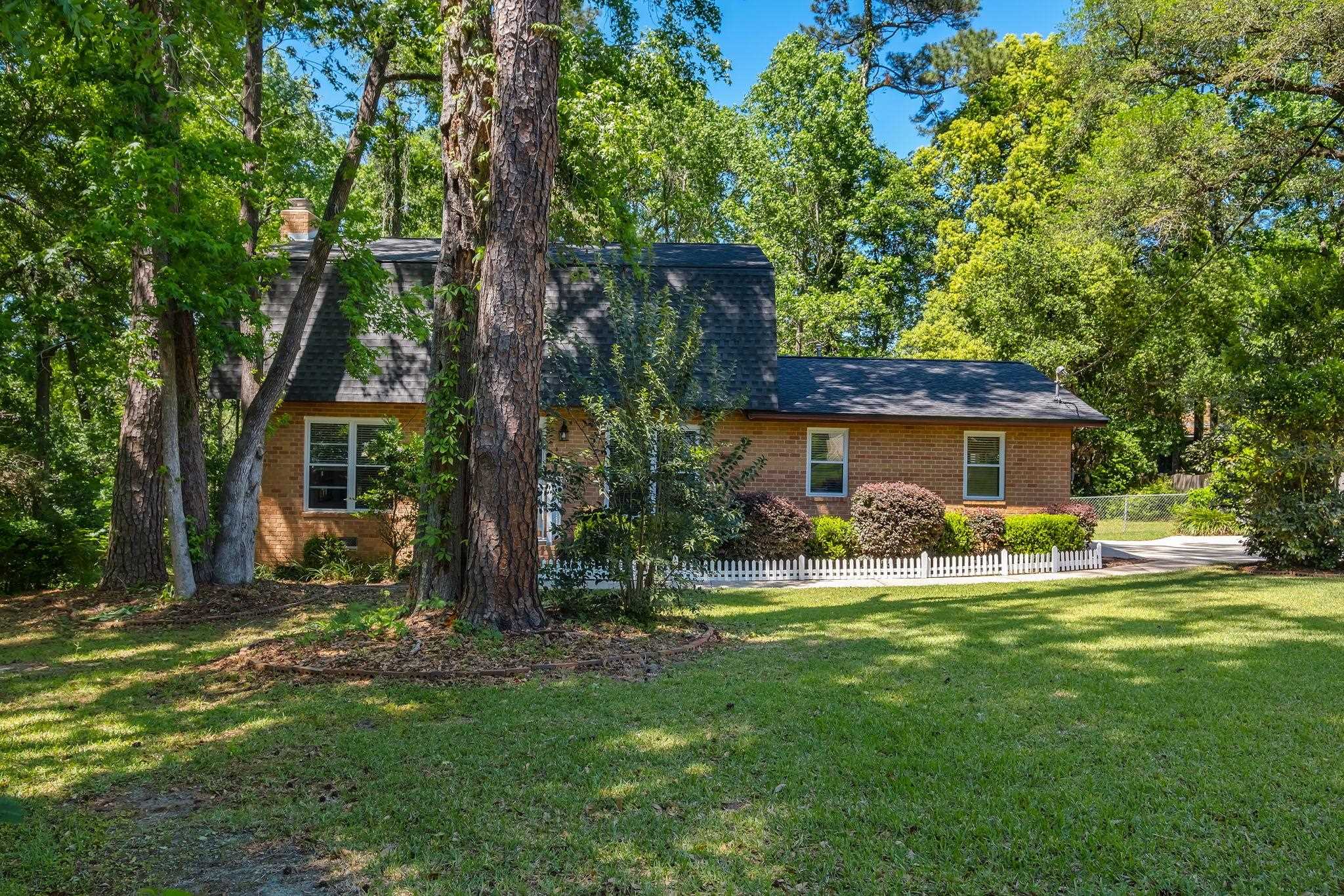 2400 Castletower Road Tallahassee, FL 32301 - Photo 8 of 37
