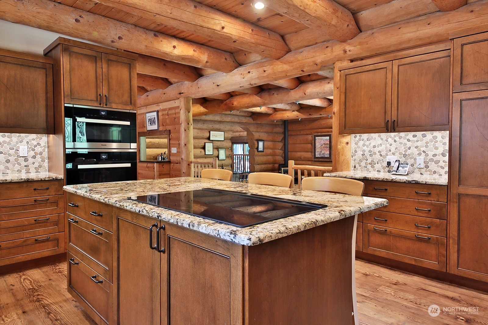 4056 Springwater Lane Clinton, WA 98236 - Photo 14 of 40 Gallery Image 14