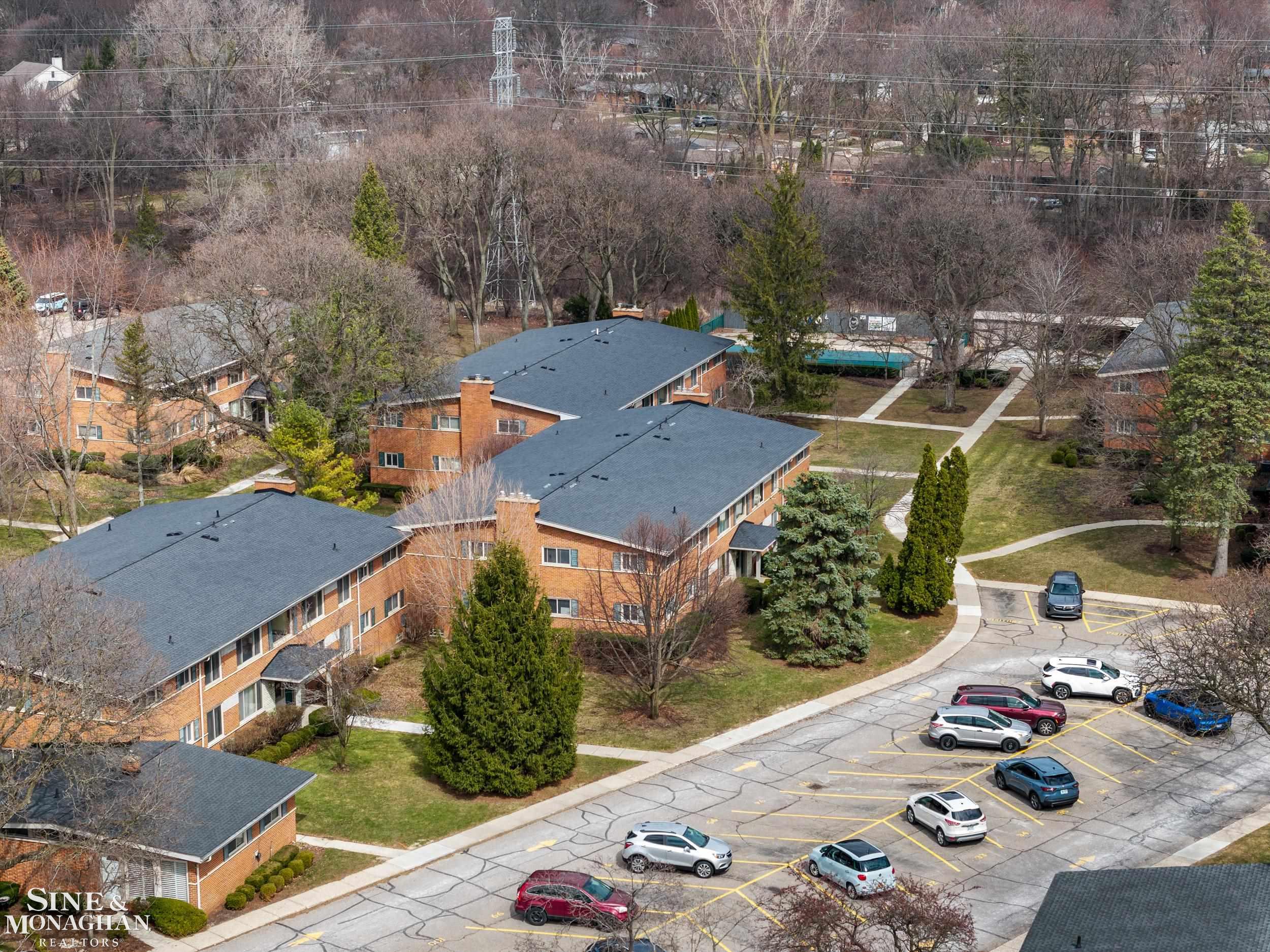 928 North Adams Road, Unit 4 Birmingham, MI 48009 - Photo 24 of 31