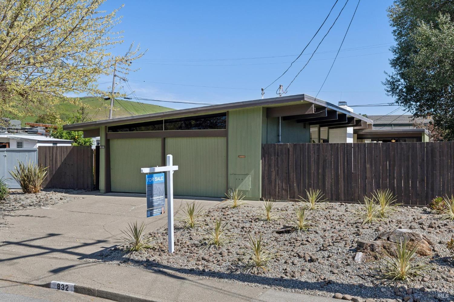 632 Bamboo Terrace San Rafael, CA 94903 - Photo 6 of 42