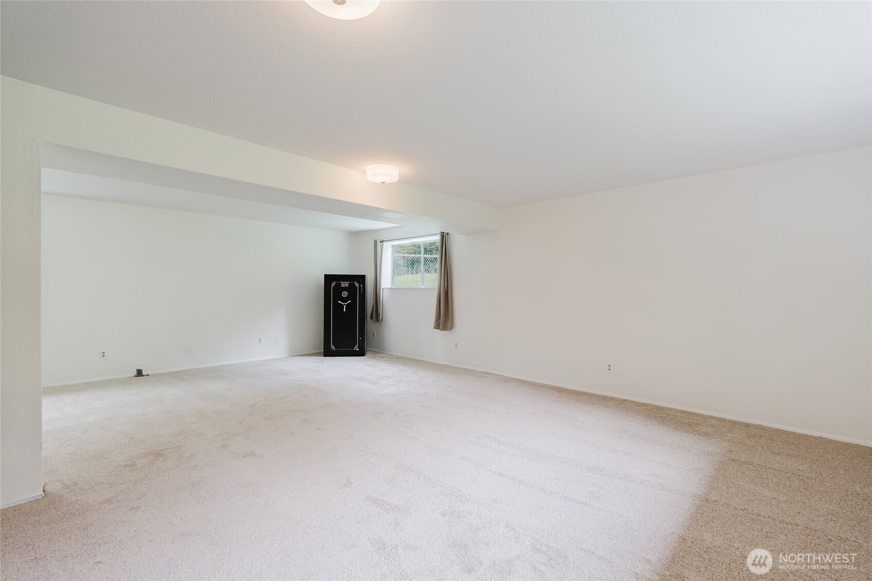 41 Meadowood Drive Elma, WA 98541 - Photo 26 of 40 a view of an empty room