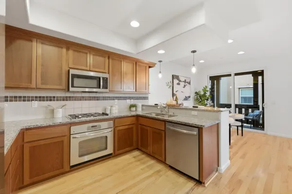 $799,000 | 741 Modern Ice Drive, San Jose, CA 95112