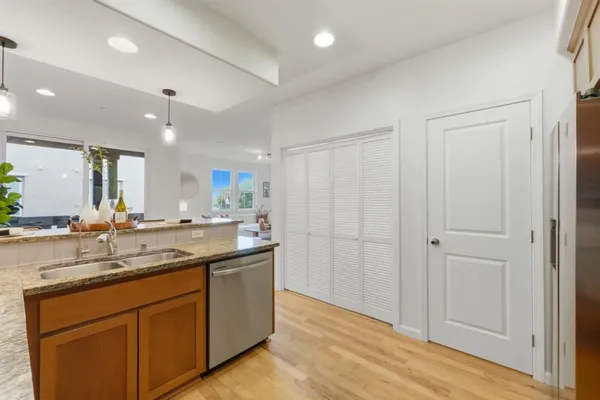 $799,000 | 741 Modern Ice Drive, San Jose, CA 95112