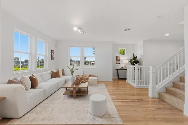 $799,000 | 741 Modern Ice Drive, San Jose, CA 95112