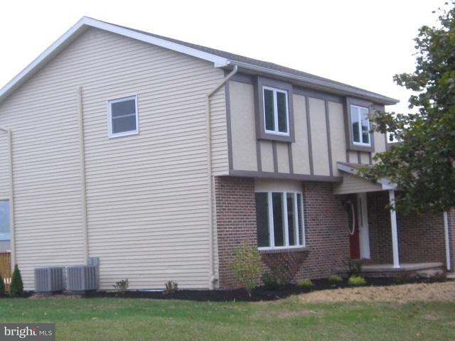 1001 North Middleton Road Carlisle, PA 17013 - Photo 1 of 25 Gallery Image 1