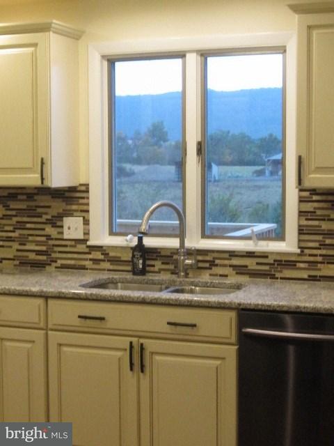 1001 North Middleton Road Carlisle, PA 17013 - Photo 12 of 25 Gallery Image 12