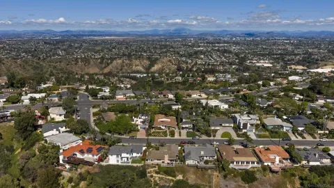 $2,749,000 | 5958 Sagebrush Road, La Jolla, CA 92037