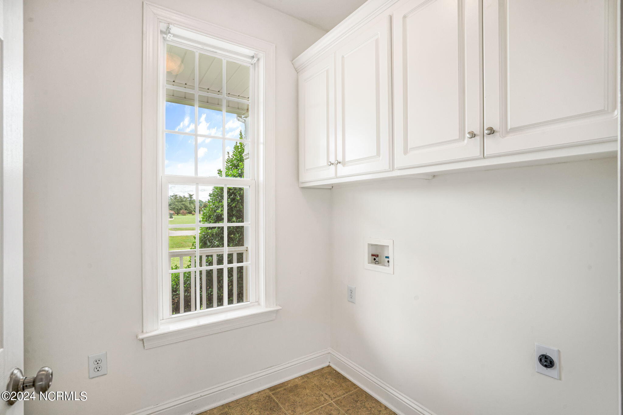 5949 Sandford Road Wilson, NC 27896 - Photo 23 of 32 23-web-or-mls-5949-sandford-rd-028